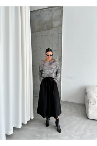 Siyah-ekru Lace Kayık Yaka Pullu Kazak Siyah - Ekru