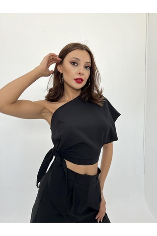 The İstanbul 4643 Bluz-siyah Siyah