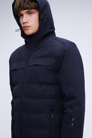 Hatemoğlu Lacivert Regular Fit Hakim Yaka Kapüşonlu Kaban 22191024a002 005 Lacivert