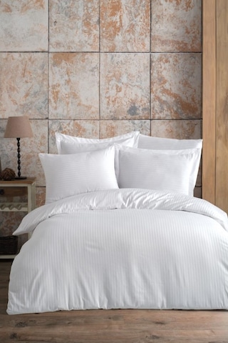 Varol Pamuk - Saten Battal Boy (King Size) Nevresim Takımı - Beyaz