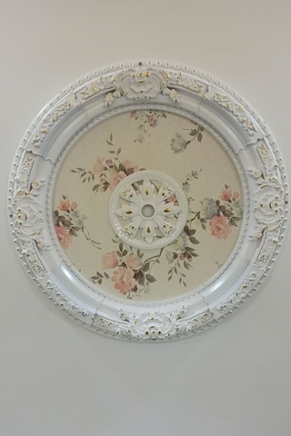 90 Cm Oval Beyaz Altın Saray Tavan