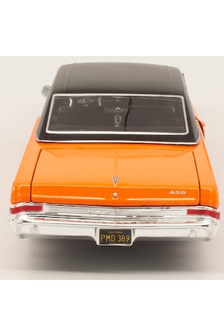 1/18 1965 Pontiac Gto