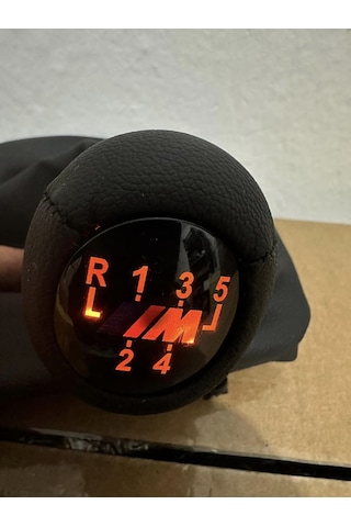 BMW E36 IŞIKLI VİTES TOPUZU (KÖRÜKLÜ)