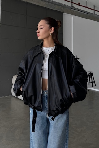 Karabulut Kadın Oversize Deri Ceket Oversize Fermuarlı Kemer Detaylı Günlük Kadın Ceket Siyah&black Siyah&black