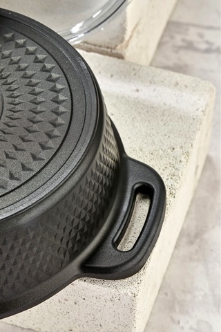 Cooker Kristal Serisi Döküm Granit Silikon Saplı 28 Cm Basık Tencere Siyah