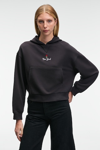 Grimelange ISADORA Kadın Kapüşonlu Nakış Detaylı Regular Fit Crop Antrasit Sweatshirt