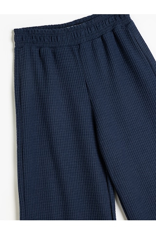 Koton Bol Paça Pantolon Rahat Kesim Beli Lastikli Dokulu Lacivert 5wkg40151ak Lacivert