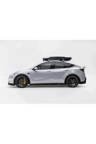 Tesla Model Y Juniper Yofer Yan Marşbiyel Body Kit 2025+ Sonrası