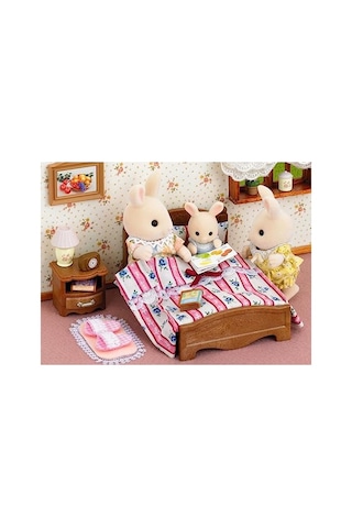 Sylvanian Families Yatak Odası Seti İle Hayal Dünyası Abanoz - Beyaz