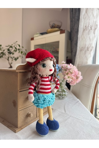 Kırmızı Şapkalı Elf Kız Bebek 30 Cm
