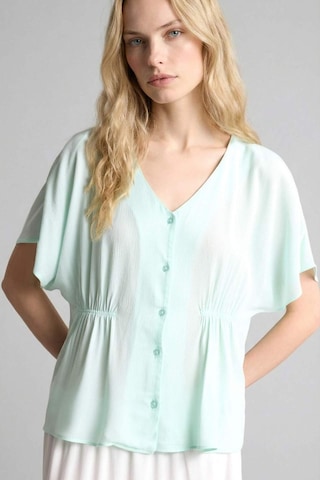 Defacto Relax Fıt V Yaka Krinkıl Viskon Kısa Kollu Gömlek H3456ax26smgn1114 Yeşil-gn1114