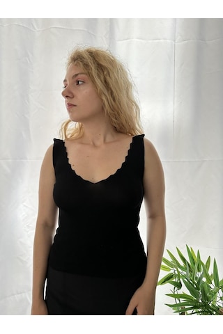 Simli Moda Merdiven Yaka Siyah Triko Bluz - Kadın