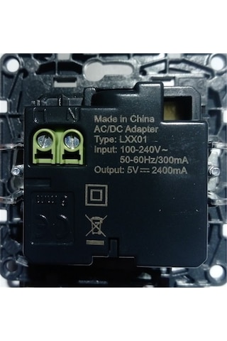Legrand Raventi Kablosuz Şarj + Usb Şarj Prizi Prizi