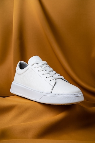 Beyaz Casual Bağcıklı Deri Sneakers Beyaz