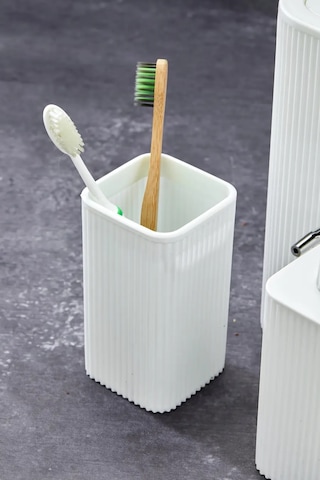 Line 3 Parça Kare Lavabo Banyo Seti - Sıvı Sabunluk Katı Sabunluk Diş Fırçası Beyaz