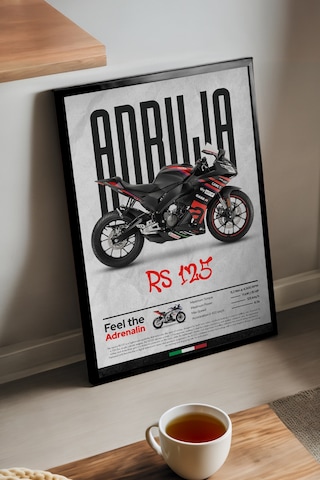 Aprilia Rs 125 Siyah Ahşap Çerçeveli Poster, Dekoratif Motosiklet Duvar Tablosu Çok Renkli