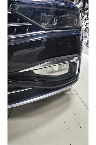 Passat B8.5 2020+sis Çerçeve Kromu