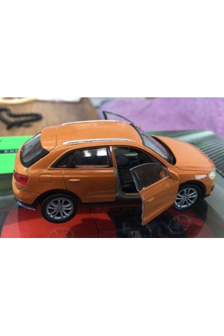 Oyuncak Model Metal Araba 1/36 Çek Bırak Turuncu Audi Q3 Jeep
