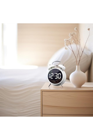 Valkyrie Led Ekranlı Analog Alarmlı Masa Saati Çalar Saat Pil Dereceli Çift Alarmlı Dijital Saat Beyaz