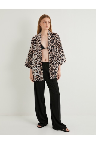 Koton Leopar Desenli Kimono 3/4 Geniş Kol Kalça Boy Bol Kalıp Siyah Desenli 4sak50040ew Siyah