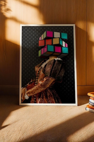 Rubik Küpü Kafalı Kadın Çerçeveli Tablo Rönesans Tarzı Renkli Küp Başlıklı Modern Ofis Dekoru Modifiye Sanat