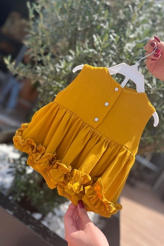 Bertuğ Bebek Hardal Alt Üst Kız Çocuk Bebek Pamuklu Şort Bluz Takım 001