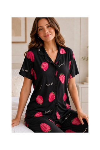 Angbutik Siyah Çilek Desenli Kısa Kollu Gömlek Yaka Milan Kumaş Kadın Pijama Takımı Tm1492