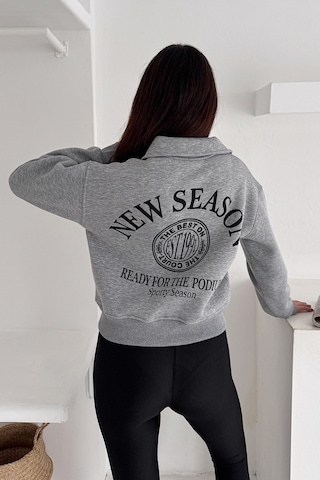 Noa & Noa Kadın Baskılı Oversize Sweatshirt Sporty Season 1992 Gri