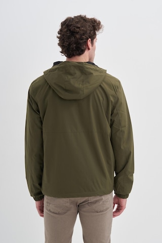 Cazador 1011 Erkek Basic Mont Haki