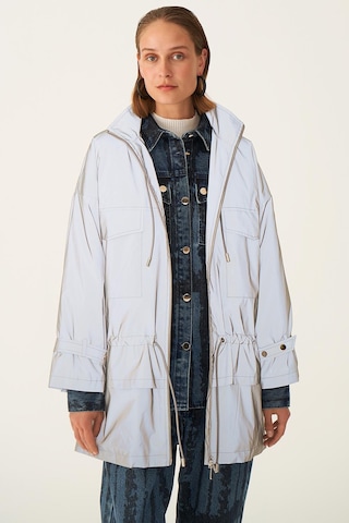 Perspective Kapüşonlu Fermuarlı Cepli Uzun Kollu Gri Kadın Mont 2