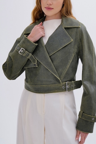 Valmenti Kadın Hakiki Deri Olive Deri Mont 616 Z-4011 Bn Derımont Sk24/25 Olıve Sarı