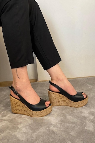 Asmi Shoes Kadın Fenni 10 Cm Dolgu Topuklu Mantar Taban Ayakkabı Siyah Siyah