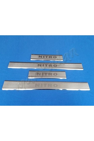 Dodge Nitro Krom Kapı Eşiği 2007 Sonrası 4 Parça Paslanmaz Çelik (450058489) Dodge Nitro Krom Kapı Eşiği 2007 Sonrası 4 Parça Paslanmaz Çelik (450058489)
