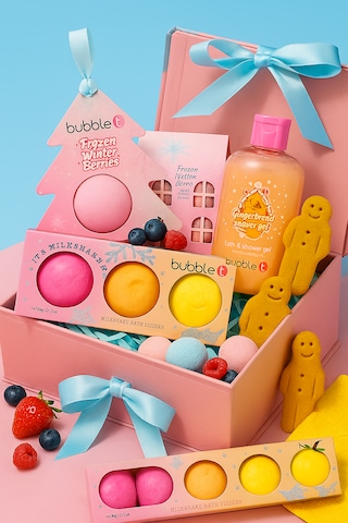 Bubble T Özel Hediye Seti Duş Jeli & Banyo Bombası Vegan, Crue