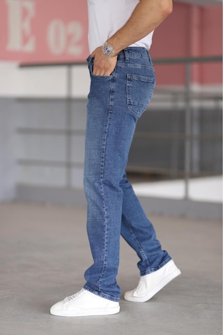Bürke Premium Erkek Lacivert Renk Regular Fit Rahat Kesim Esnek Likralı Denim Jeans Kot Pantolon