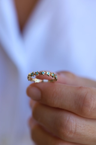 Yenigün Kuyumculuk 14 Ayar Altın Firuze Taş Detaylı Yıldız Dizisi Yüzük Yzk26055