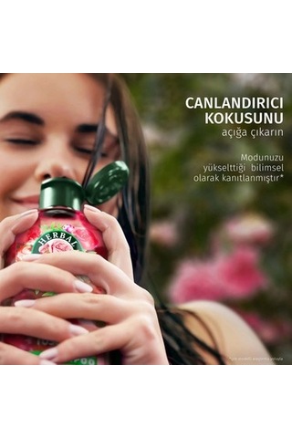 350 Ml Gül Kokulu Şampuan, Kadifemsi Yumuşaklık Ve Doğal İçerik