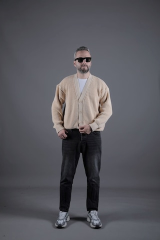 Dokulu Oversize Erkek Kalın Hırka Krem