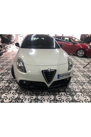 Alfa Romeo Giulietta 3 Parça Ön Lip Ön Ek Ön Tampol Altı Plastik Nam Tunıng Garage