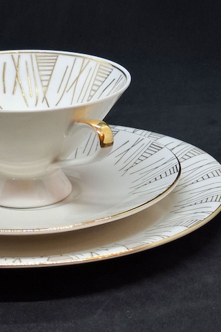 Royal Johan Seltmann Vohenstrauss İnce Porselen Çay Fincanı Ve Tabakları 3 Parça 150 Ml Bej