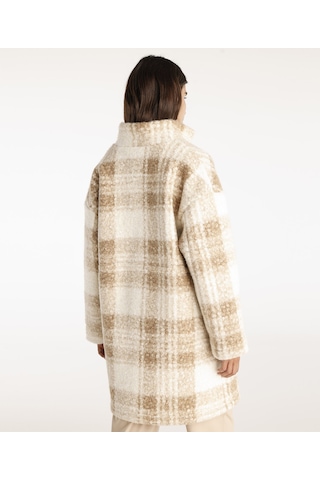 Yargıcı Beli Lastikli Çıtçıtlı Palto Bej