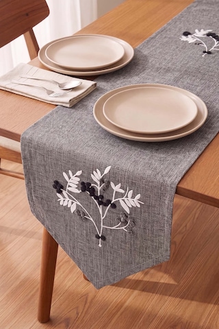 Silvara Kasso Punch İşlemeli Runner 35x110 Cm Çok Renkli