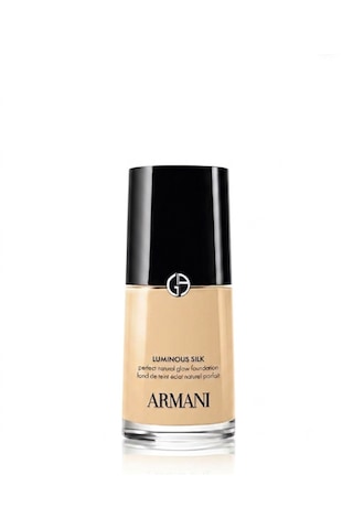 Armani Luminous Silk Fondöten 4.1 Işıltılı Doğal Bitişli