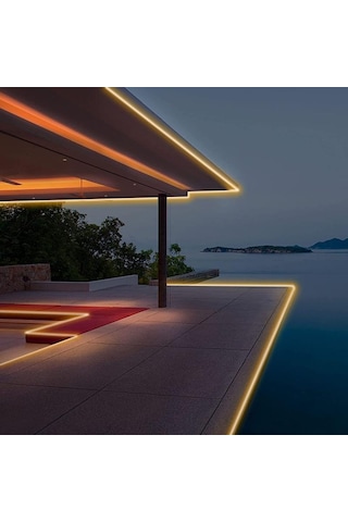 UpWay Güneş Enerjili Solar Aydınlatma RGB 5 Metre Silikonlu Şerit LED Ev Bahçe Süsleme Dekor