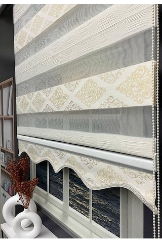 Damaks Desen Jakarlı Zebra Stor Perde Etek Dilimli