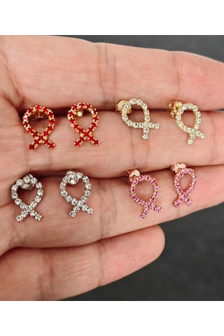 Renkli Taşlarla Süslenmiş Gümüş Küpe