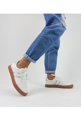 Gdt Ayakkabı Beyaz Renk Bağcıklı Düz Taban Kadın Sneakers