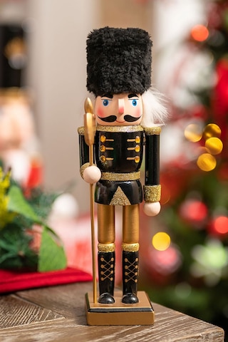 Karaca Home New Year Yılbaşı Nutcracker With Black Hat 25 Cm 153.09.01.1830