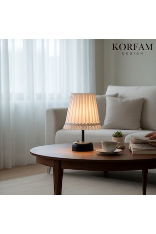 Püsküllü Beyaz Kumaş Modern Pilli Masa & Gece Lambası Çok Renkli