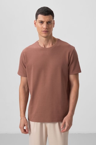 Tommylife Kahverengi Yüzeyi Dokulu Rahat Form Basic Erkek T-shirt - 88436 Kahverengi